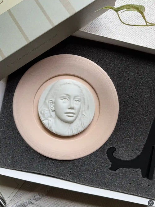 Single Relief Frame